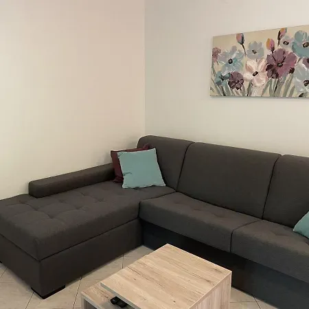 Apartment Porat ポラト